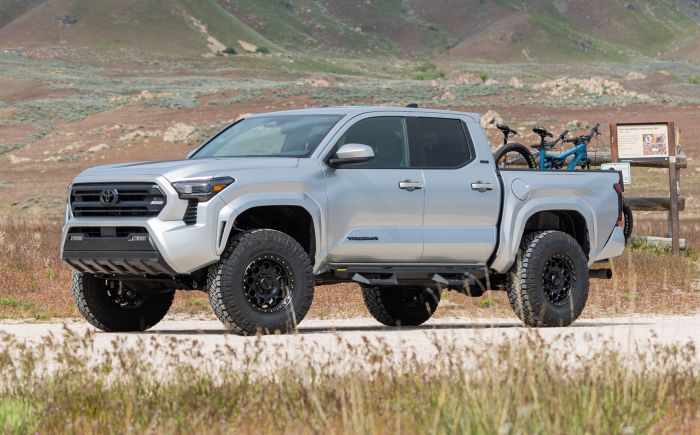 ReadyLift 3" SST Lift Kit