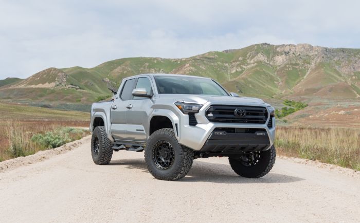 ReadyLift 3" SST Lift Kit