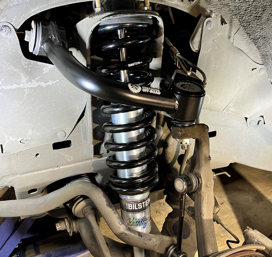 Front Upper Control Arms for 2-4" Lift