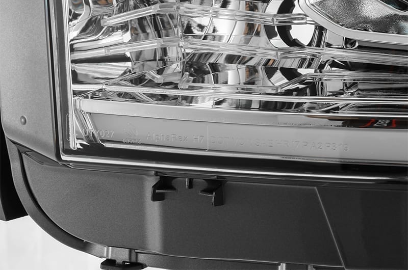 ALPHAREX 14-21 TOYOTA TUNDRA NOVA-SERIES LED PROJECTOR HEADLIGHTS CHROME