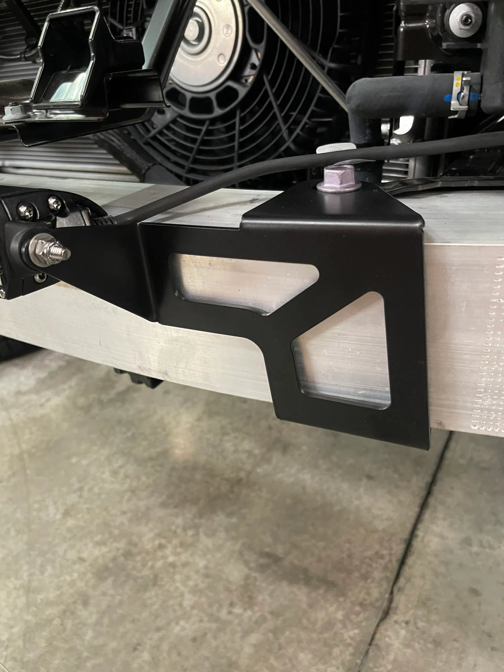 Westcott 22-23 Toyota Tundra 20″ Light Bar Brackets