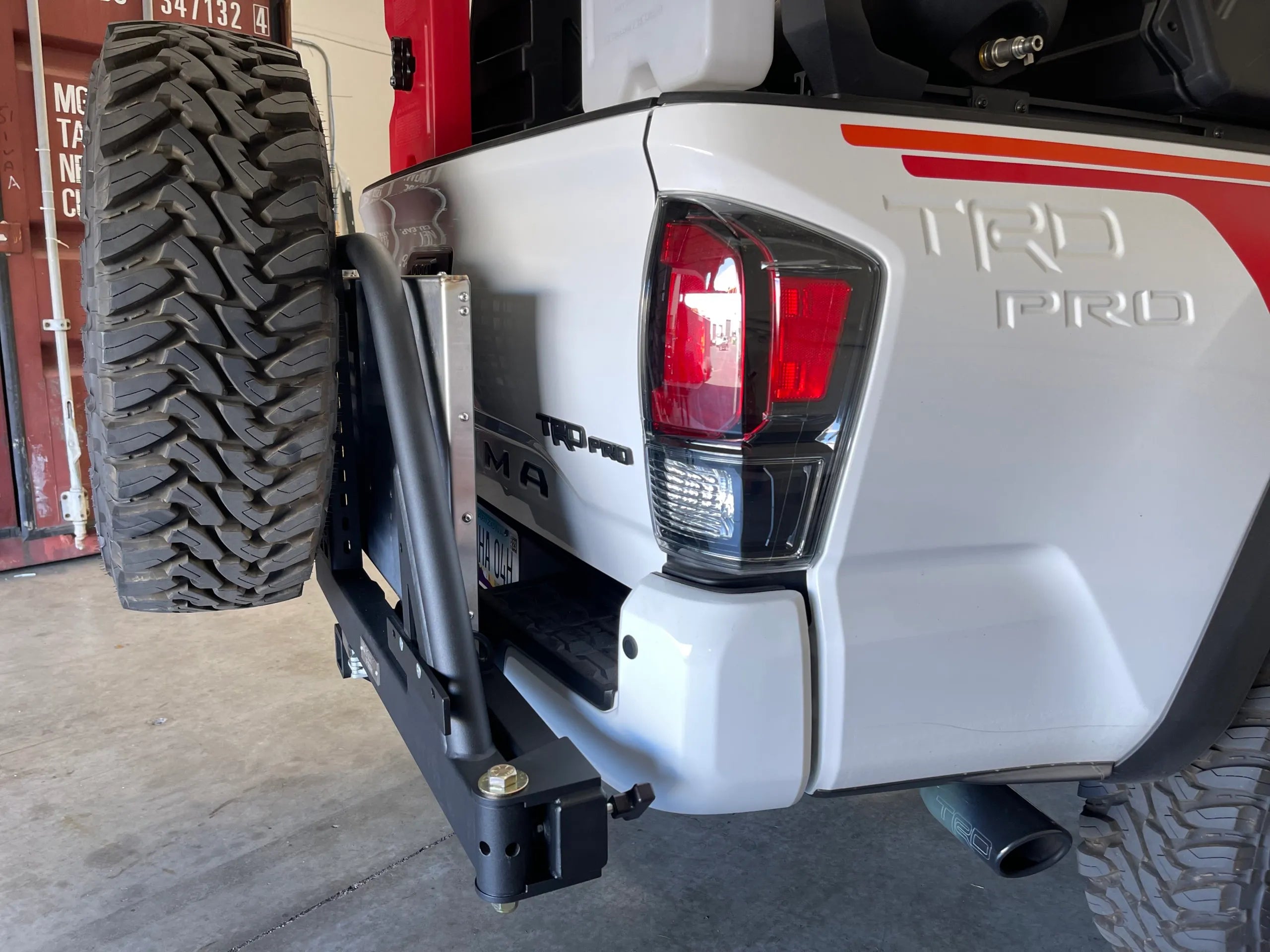 Westcott Universal Modular Spare Tire Carrier Rack
